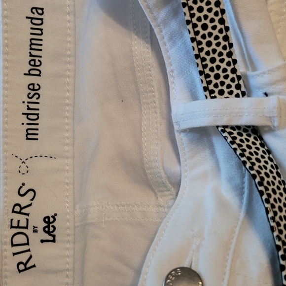 Lee Riders midriff Bermuda shorts - Picture 3 of 4